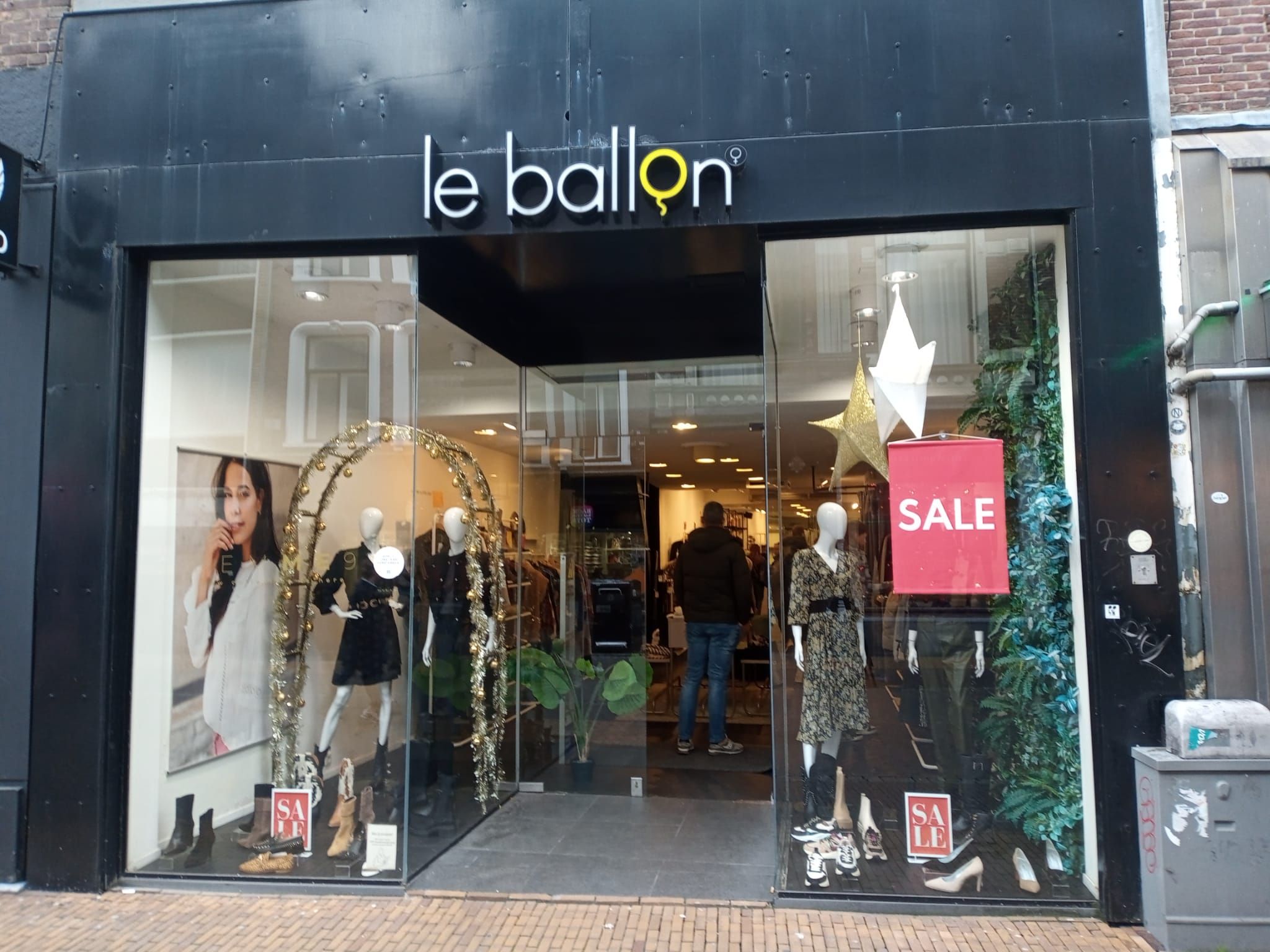 Le Ballon webshop en winkels maken doorstart RetailTrends